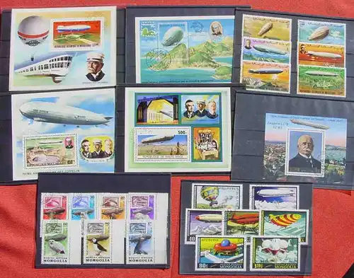 (1046211) Zeppelin Briefmarken Blocks Vignetten auf 32 Steckkarten, ganz wenige Doubletten, sehr guter Zustand, siehe bitte Bilder