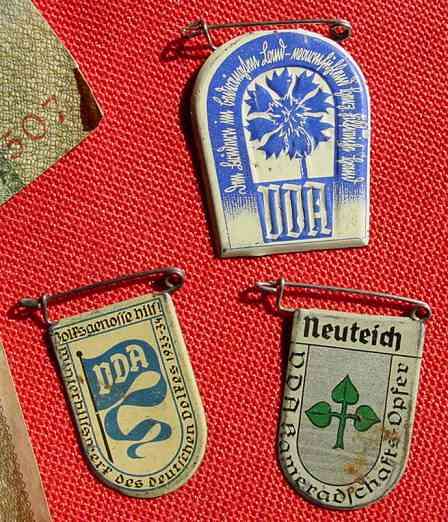 Original Uniform Kragenspiegel Abzeichen Metall Auflagen Rotes Kreuz 4 Stück 