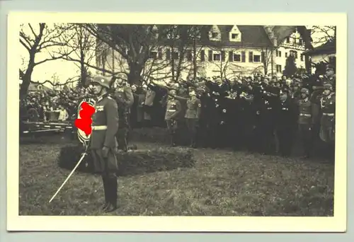 (1015979) Agfa-Foto-Ansichtskarte. Ereignis unbekannt. Ansprache / Vereidigung / Parade ? Originalkarte, Rückseite Adressenfeld nebst Bezeichnung "Agfa". Vermutlich um 1939 ?