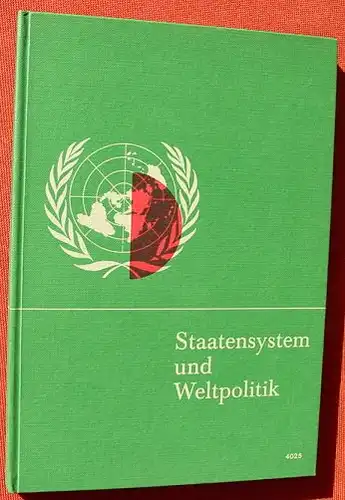 (1005300) "Staatensystem und Weltpolitik". 192 S., viele Foto-Abb., 1. A., Klett, Stuttgart 1968