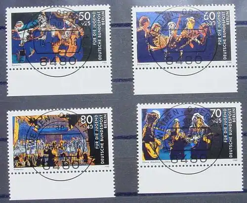 () Satz 'Jugend musiziert' Berlin 1988, Mi. 807-810 Ersttagsstempel. TOP Zustand !