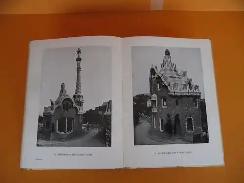 Spanien Barcelona Kunst Architektur Moderne Antoni Gaudí Buch 1954