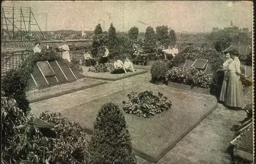 ca. 1910, Privatganzsachenkarte mit 5 Pfg. Germania Wertstempel links gezähnt aus Kartenheftchen. Motiv Kaufhaus Werthei