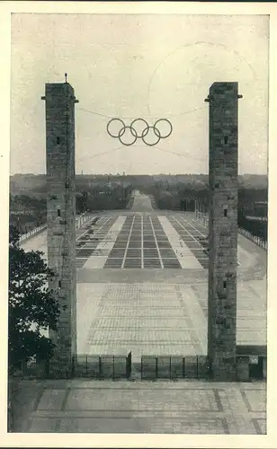 1936, AK mit Luftbild Reichssportfeld. Geleaufen mit Sonderstempel