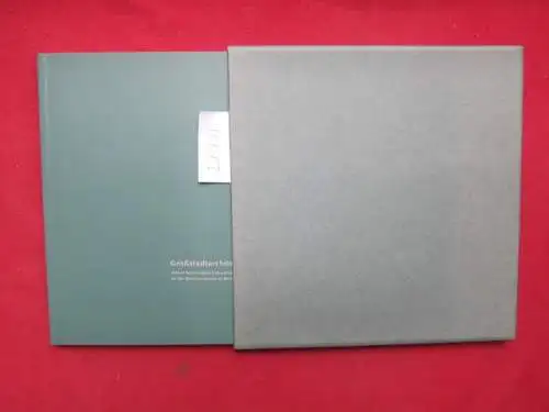 Becker, Christine, Brigitte Jacob und Wolfgang Schäche: Großstadtarchitektur. Alfred Grenanders Gebäudekomplex an der Dircksenstraße in Berlin Mitte. 