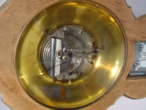 D70/ Altes Barometer restaurationsbedürftig