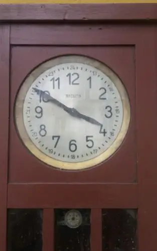 E836/ Antike  Fabrikuhr Magneta Schweiz Werksuhr Rarität 1