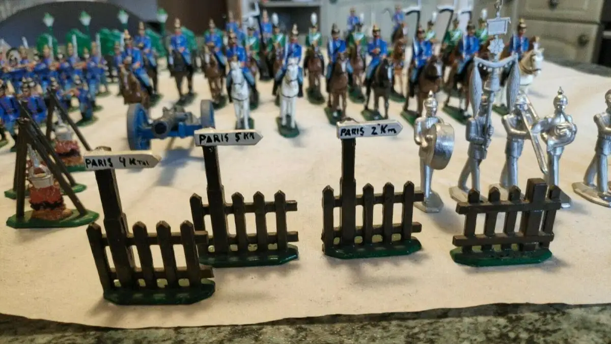 E666/ Konvolut alte Zinnsoldaten 10