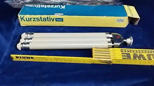 G253/ Vintage Stativ Ising Kurz-Stativ mit Kugelgelenk Flach 
