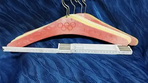G77/ 5 Kleiderbügel Olympia 1972 München selten