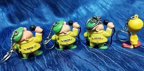 G005/ Werbefigur TOTO Lotto Reporter Schlüsselanhänger Tweety 