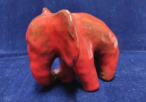 F700/ roter Keramik Elefant 