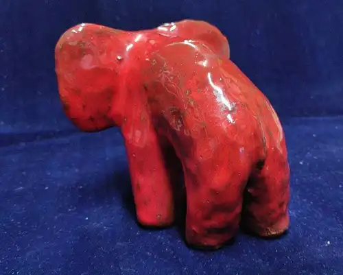 F700/ roter Keramik Elefant 