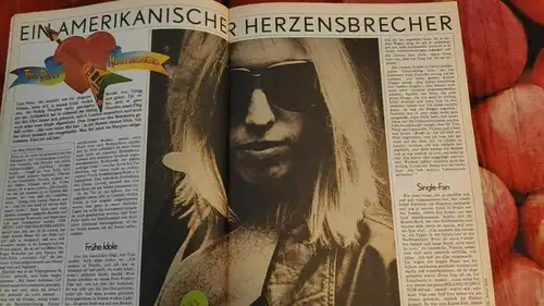 F431/ Sounds Musik Magazin 7/77 Peter Gabriel Tom Petty Eno 