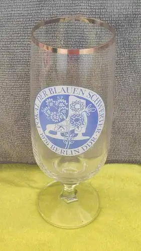 E880/ Glas Pokal der blauen Schwerter 1976 Berlin