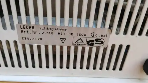 F263/ Lecar Lichtsysteme Spezialstrahler für Geschäftsräume 150W