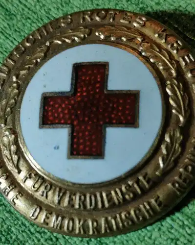 E880/ Rotes Kreuz, Ehrenzeichen in Bronze, nummeriert 2243