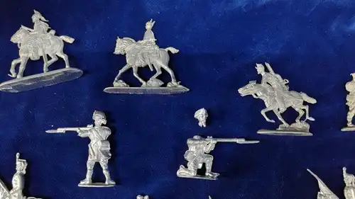 E600/ Zinnfiguren Zinnsoldaten diverse Konvolut 4,5 bis 6,5 cm Flachfiguren
