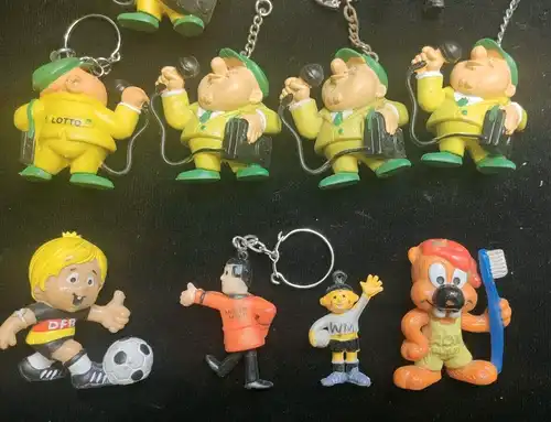 E540/ Werbefiguren aus Gummi 