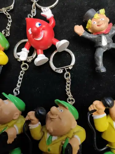 E540/ Werbefiguren aus Gummi 