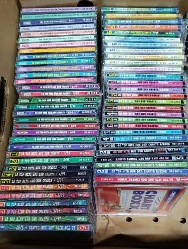 G338/ über 60 CD Sampler von 1999 bis 2003 