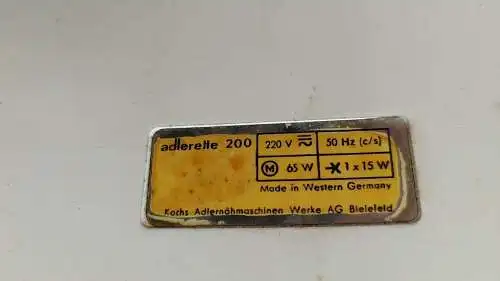 G357/ ADLERETTE 200 Nähmaschine, Antik Retro Vintage. Ersatzteilspender.