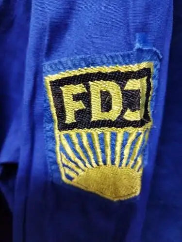 E800-2/ FDJ Hemd Stoff DDR kein Dederon mit Aufnäher und Knöpfen 41N