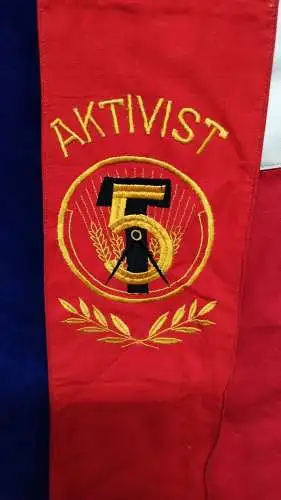 E800/ Schärpe Aktivist 5-Jahresplan DDR 2,50m