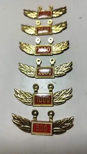 E800/ DDR Anhänger für Klassifizierungsabzeichen Flugzeugführer rot 500 - 4000