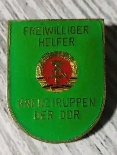 DDR GRENZTRUPPEN - ABZEICHEN FREIWILLIGER HELFER