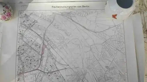 F670/ Berlin. 7 alte Flächennutzungspläne 70er Jahre