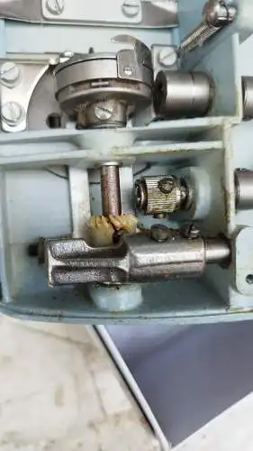 G357/ ADLERETTE 200 Nähmaschine, Antik Retro Vintage. Ersatzteilspender. 
