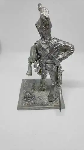 004/ Zinnsoldat Offizier unbemalt 10 cm