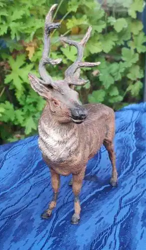 F906/ 2 Stück antike Hirsch Figur    handbemalt 