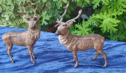 F906/ 2 Stück antike Hirsch Figur    handbemalt 