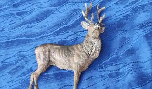 F906/ 2 Stück antike Hirsch Figur    handbemalt 