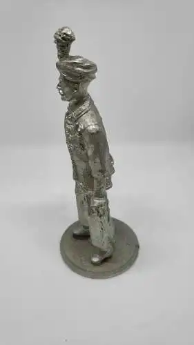 003/ Zinnsoldat Offizier unbemalt 11 cm