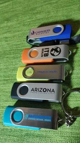 F528i/  Speichersticks mit Werbung