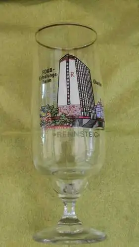 E880/ Glas DDR FDGB Erholungsheim Rennsteig Oberhof 