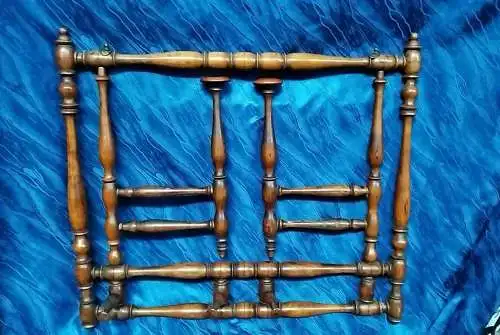 F982/ Antike Wand Garderobe Holz Hutgarderobe 