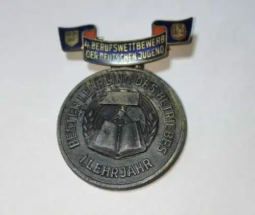 E880/ DDR Abzeichen Ehrennadel FDJ FDGB 4. Berufswettbewerb der dt. Jugend