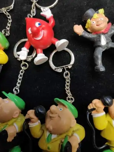 E540/ Werbefiguren aus Gummi 