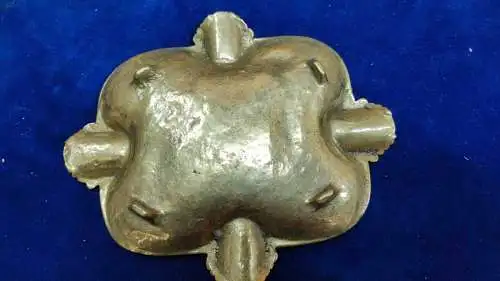 E343/ alter Messing Aschenbecher 