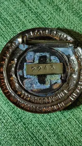 E880/ Rotes Kreuz, Ehrenzeichen in Bronze, nummeriert 2243