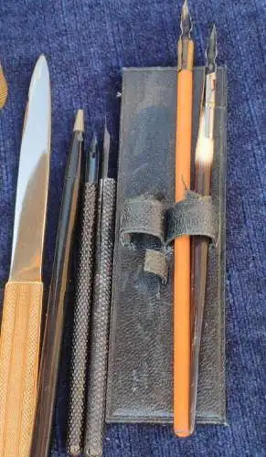 G209/ Schreibtischzubehör Faber Castell Anspitzer Schreibfeder Kostbarkeiten 