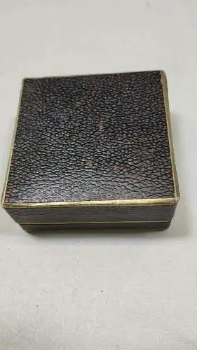 E880/ Abzeichen für Verdienste in der Genossenschaftsarbeit Stufe gold