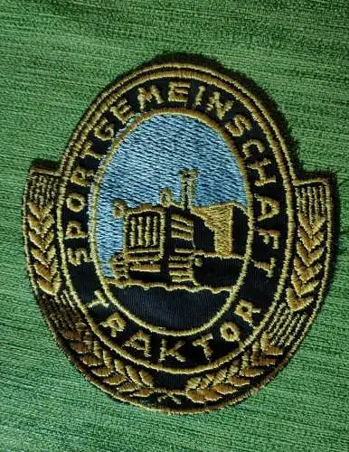 E801/ DDR Stoff Aufnäher  Sportvereinigung SV TRAKTOR