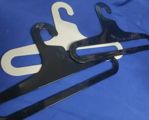 E 917/ 3 Design Kleiderbügel Maurer 70 er Jahre 