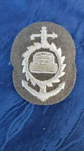 E805/ DDR Dienstlaufbahnabzeichen Pioniere