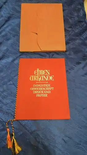 F96/ Ehrenurkunde Industrie Gewerkschaft Druck und Papier 1952 50Jahre